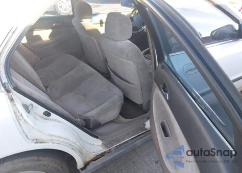 1995 Honda Accord Lx/Ex from USA, damaged, VIN 1HGCD5630SA130245